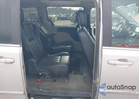 2011 Chrysler Town & Country Touring-L из США, поврежденный, VIN 2A4RR8DG6BR716570